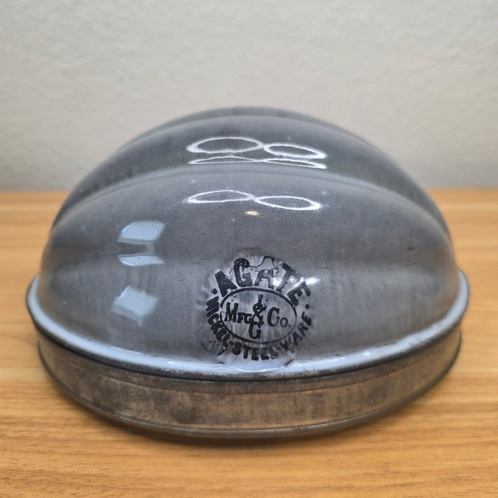 Antique Agate Pudding Mold L&G Mfg Co Graniteware Nickel Steel Ware 1895 to 1915